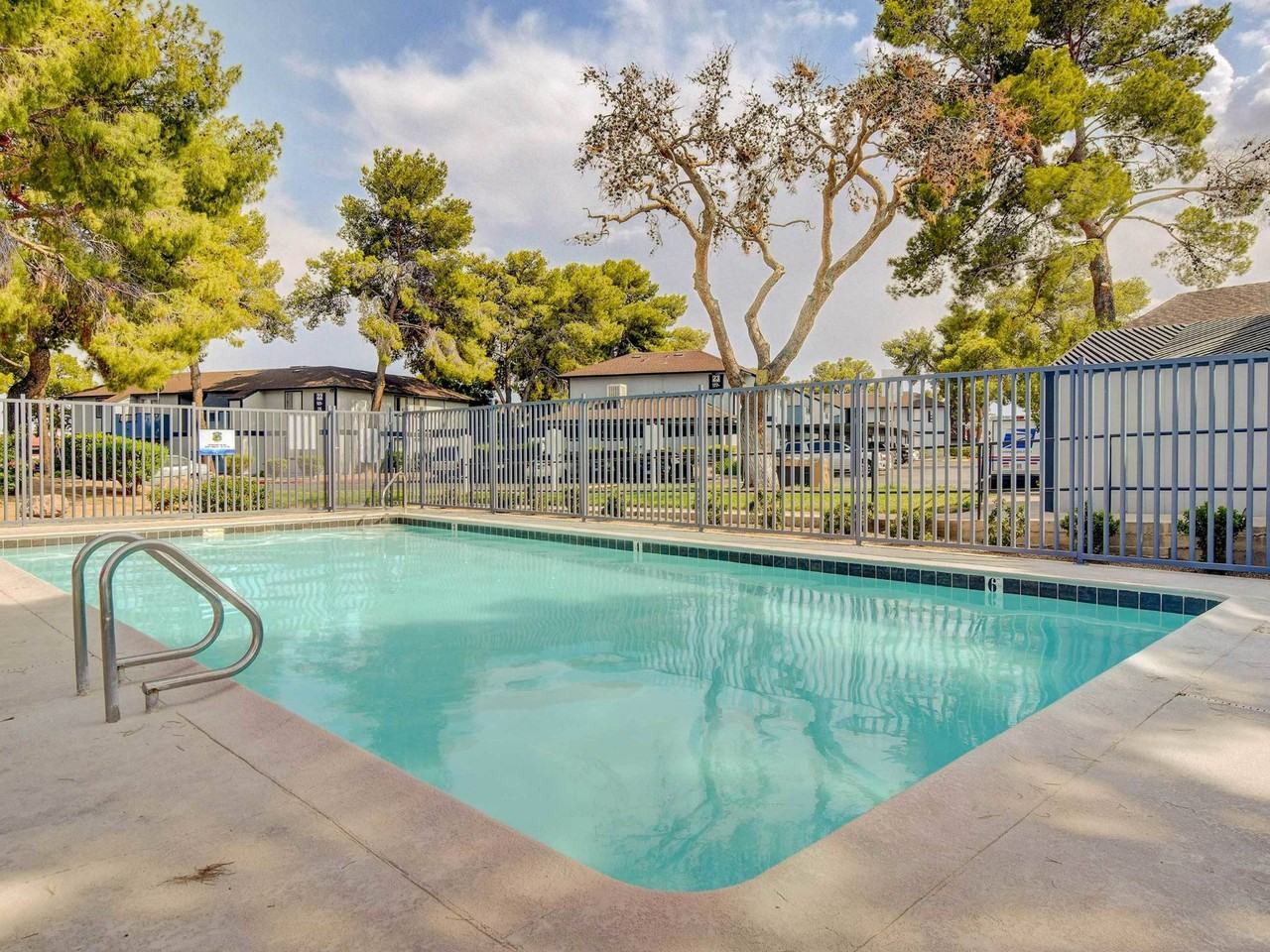 West Edge - Photo 5 of 44