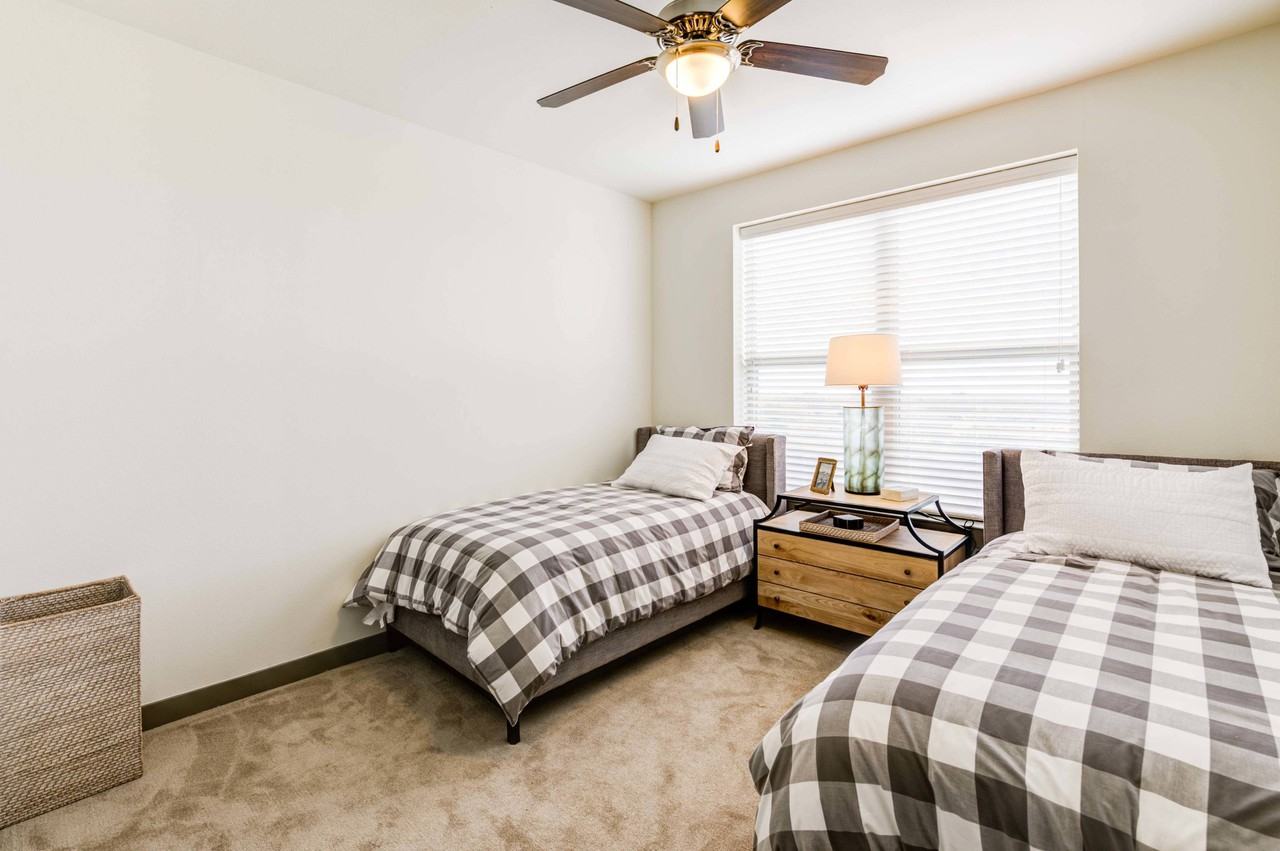 Overture Highlands 55+ Active Adult Apartment Homes - Photo 7 of 50