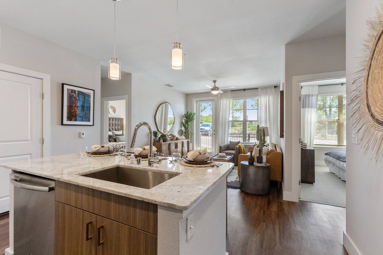 Overture Albuquerque 55+ Active Adult Apartment Homes - Photo 2 of 47