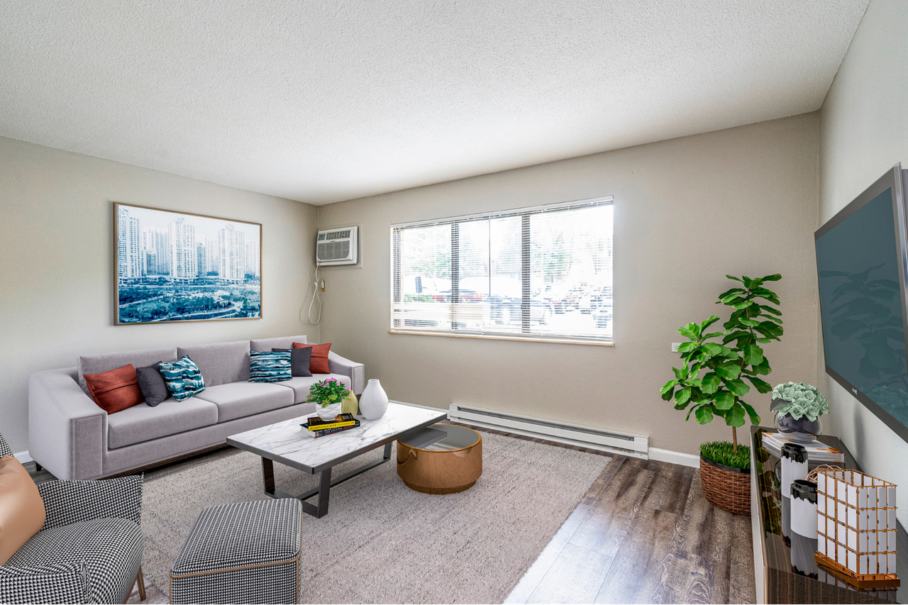 Piccadilly West - Photo 6 of 40