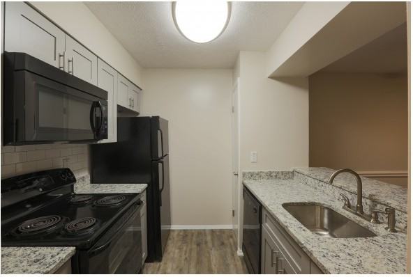 Arcadian Apartments - Photo 7 of 42