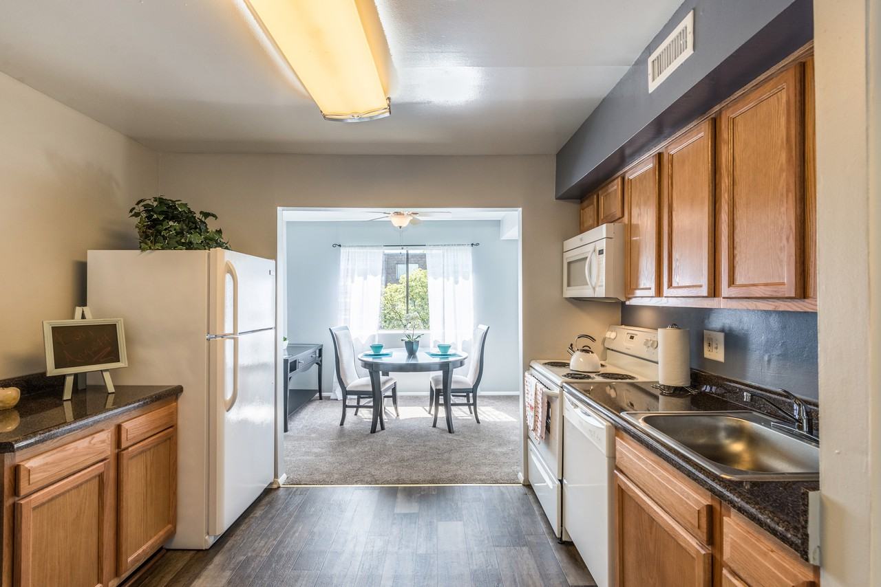 Brenbrook - Photo 5 of 21