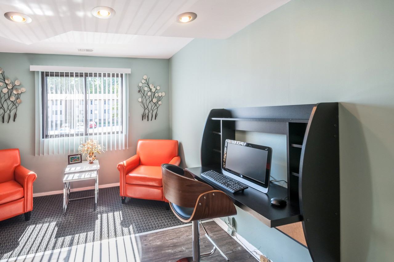 Crescent Pointe - Photo 6 of 25