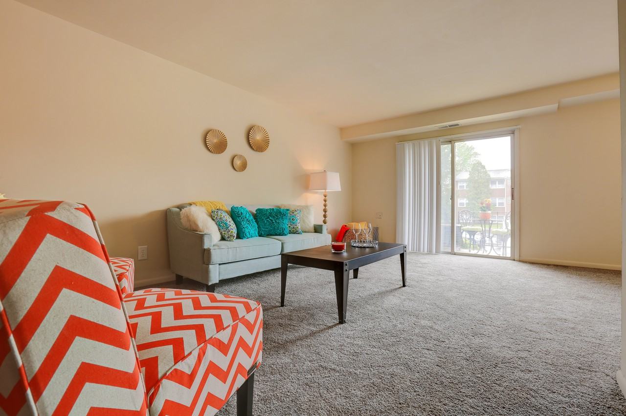 Kings Ridge - Photo 2 of 12