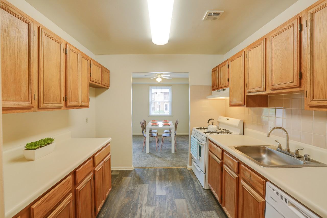 Kings Ridge - Photo 6 of 12