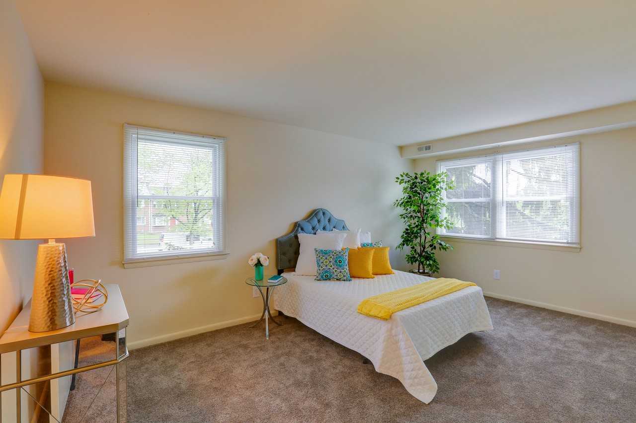 Kings Ridge - Photo 7 of 12