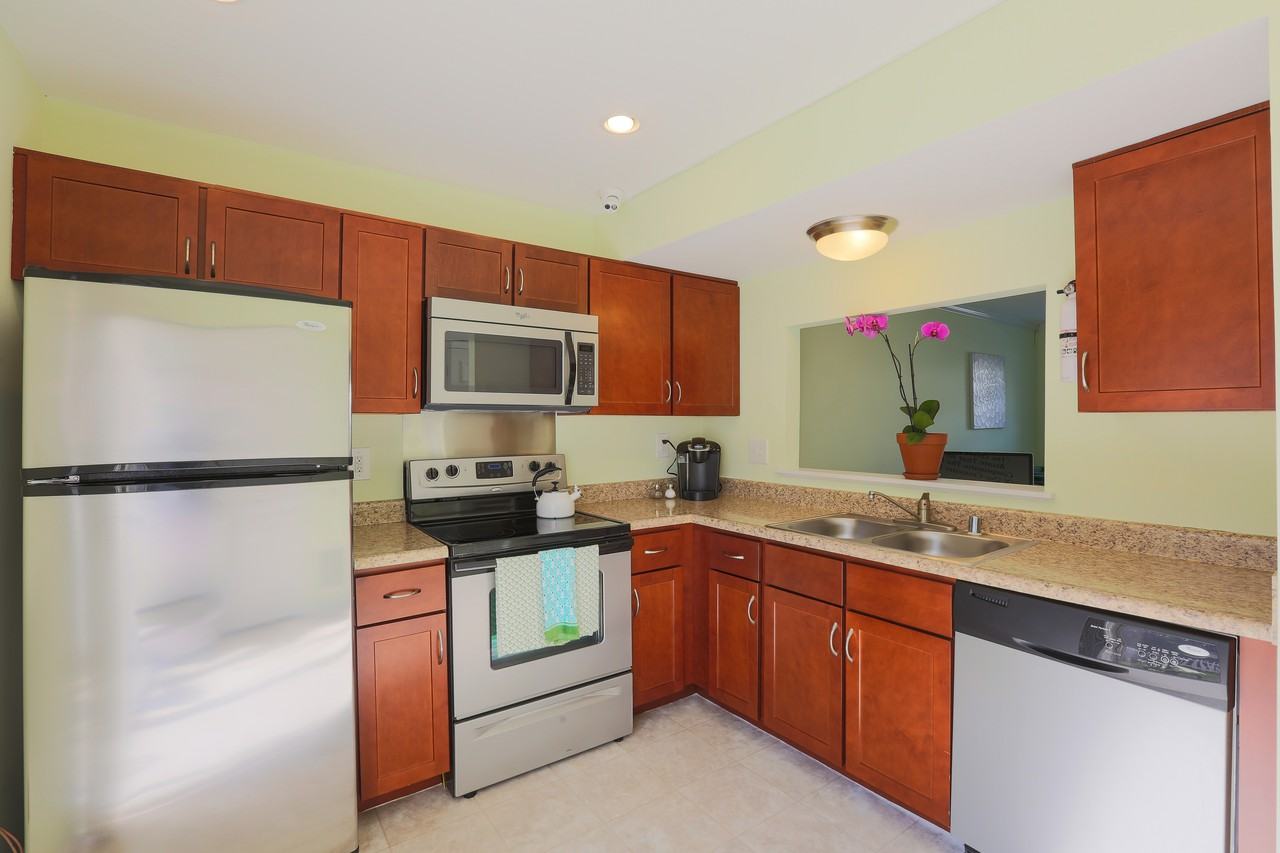 The Grove - Photo 2 of 21