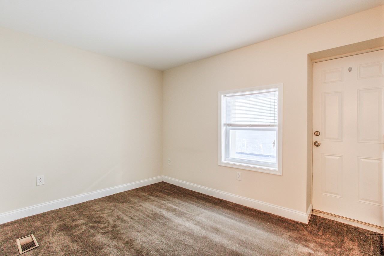 University City Associates - Photo 6 of 7