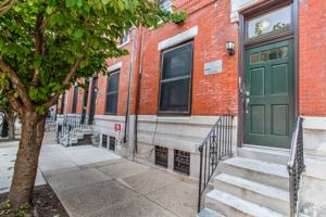 featured image of 3946 Pine Street