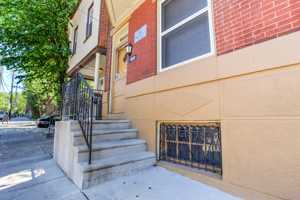 featured image of 4032 Locust St