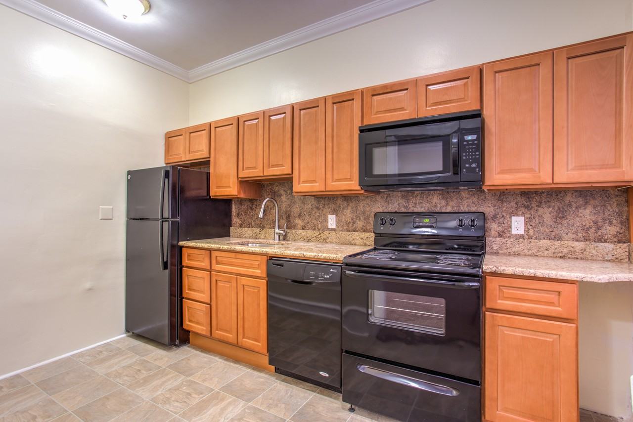 University City Associates - Photo 4 of 11