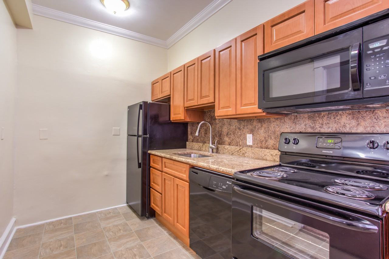 University City Associates - Photo 5 of 11