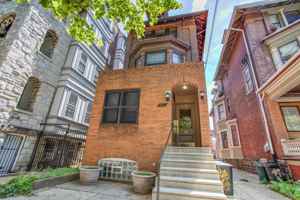 featured image of 427 S 45th St