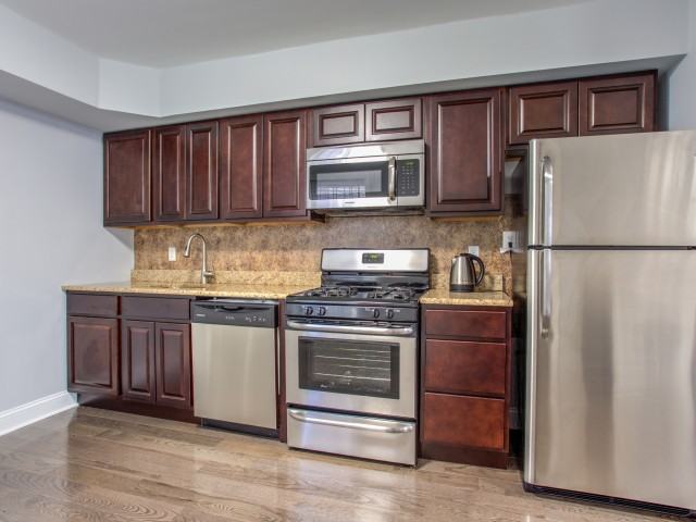 Campus Apartments - Photo 7 of 11