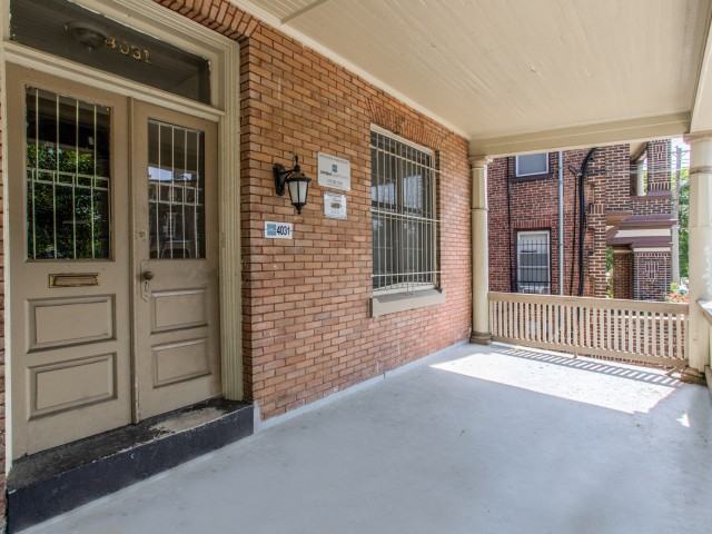 Campus Apartments - Photo 2 of 4