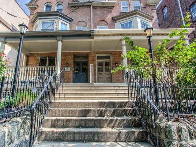 Campus Apartments - Photo 3 of 4