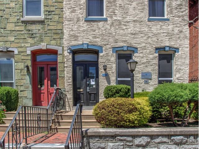 Campus Apartments - Photo 4 of 4