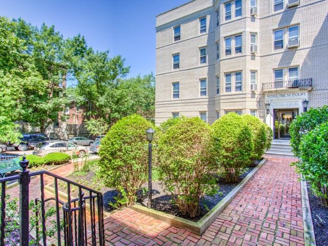 Campus Apartments - Photo 5 of 12