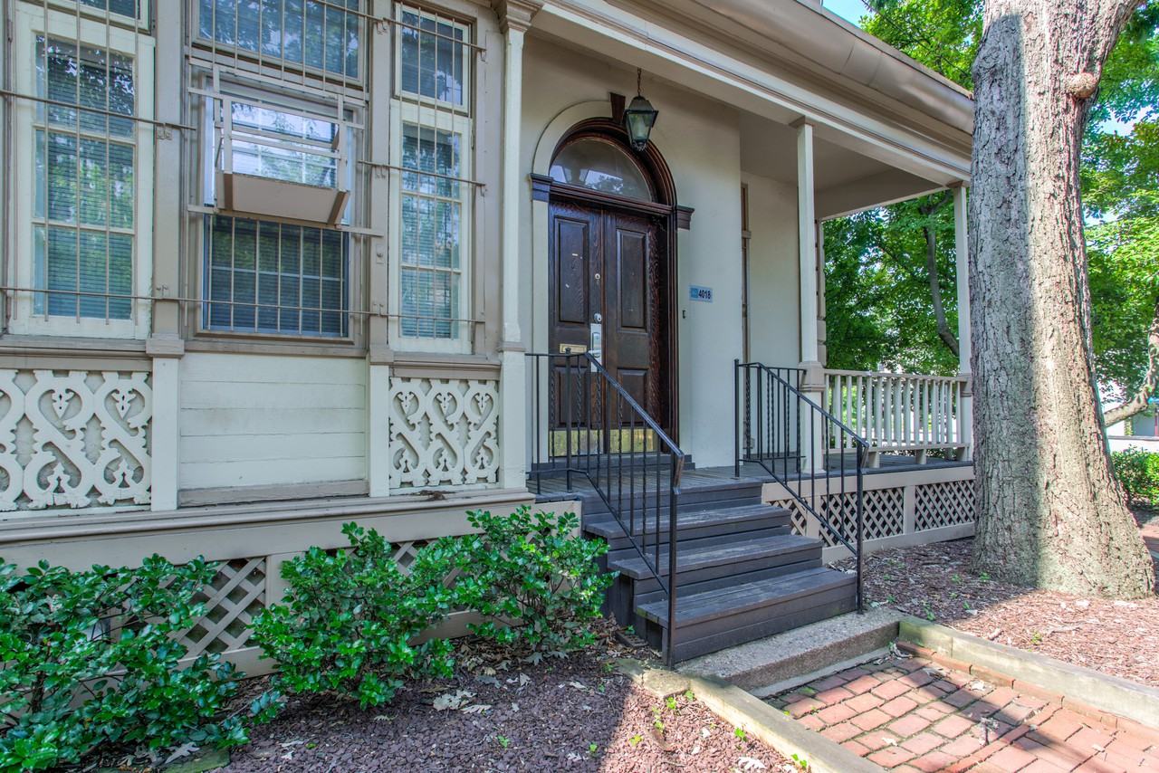 Campus Apartments - Photo 2 of 3