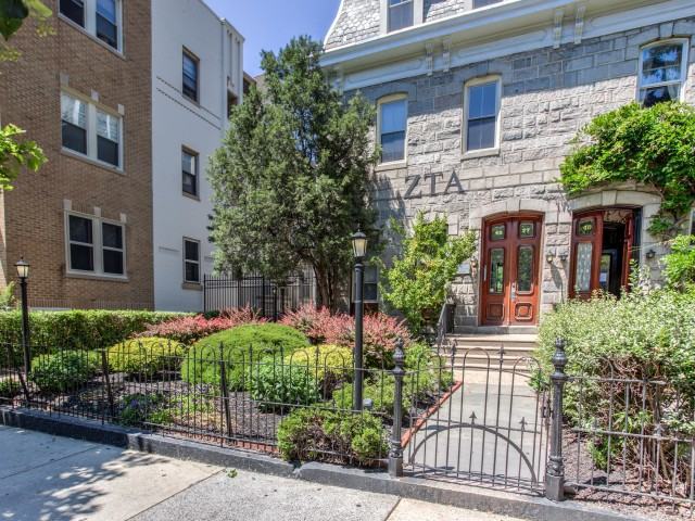 Campus Apartments - Photo 2 of 13