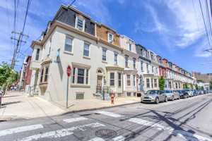 featured image of 4063 Sansom St