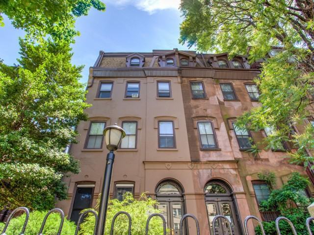 Campus Apartments - Photo 2 of 4