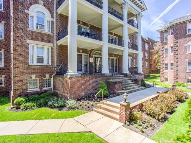 Campus Apartments - Photo 3 of 23