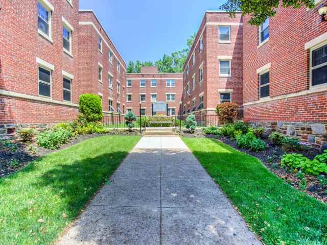 Campus Apartments - Photo 3 of 12