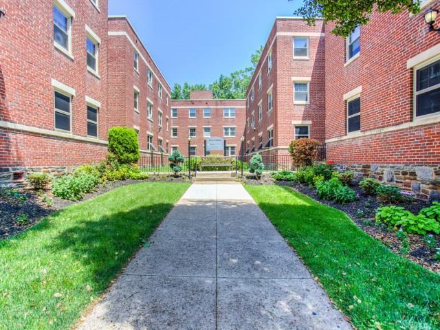 Campus Apartments - Photo 2 of 16