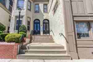 featured image of 4101 Walnut St