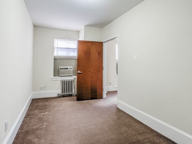 Campus Apartments - Photo 5 of 28