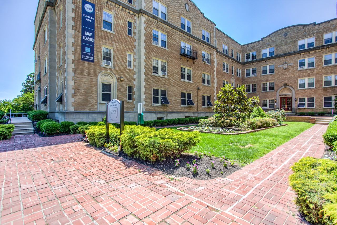 Campus Apartments - Photo 7 of 22