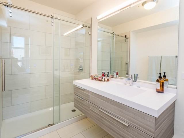 The Western - Photo 6 of 33