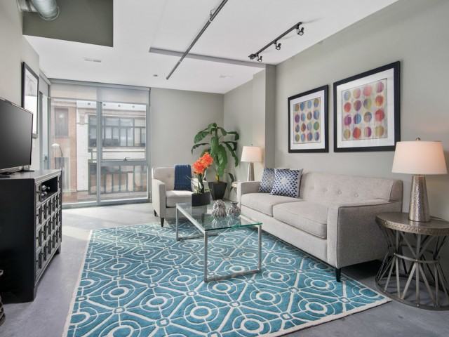 1241 N. Milwaukee - Photo 7 of 18