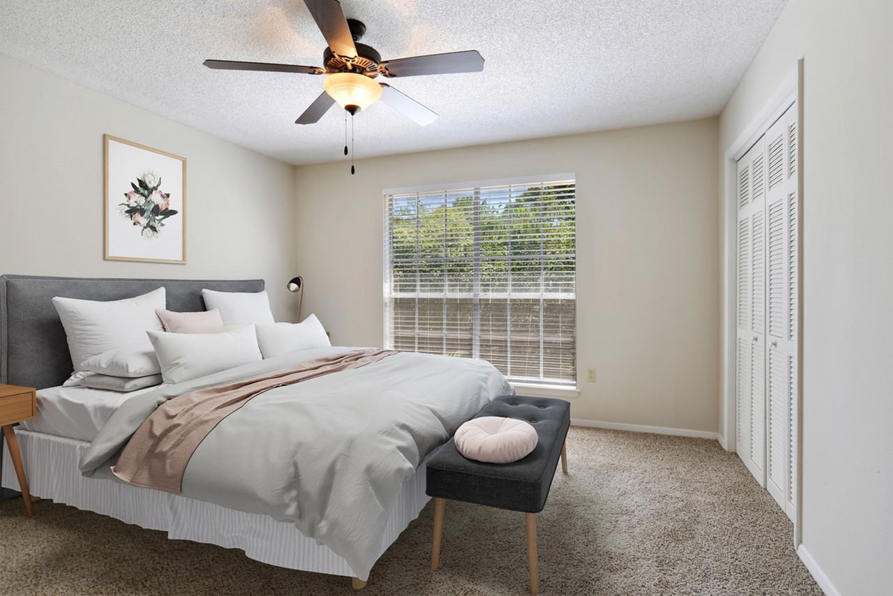 Ole Towne - Photo 3 of 37