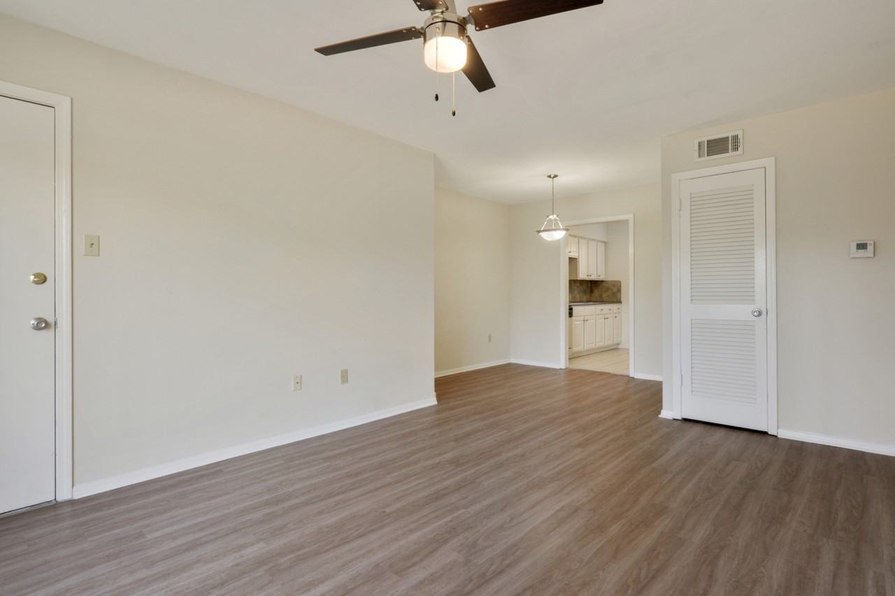 Shadow Creek - Photo 4 of 27