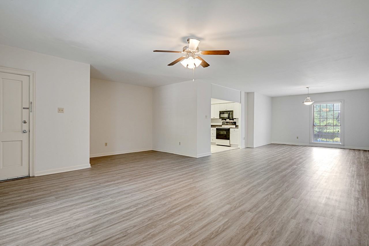 The Patrician - Photo 4 of 20