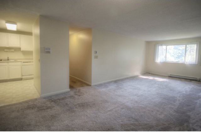 COHASSET PLACE - Photo 4 of 10