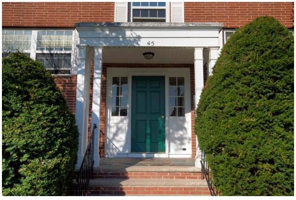 HADLEY PARK APARTMENTS - Photo 4 of 8