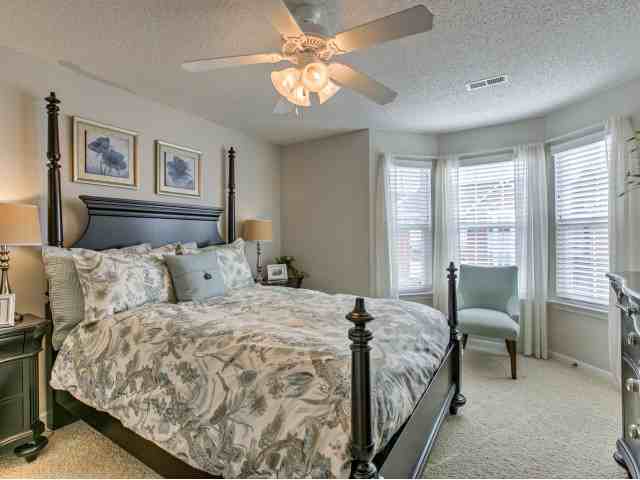 Katy Place Apartments - Photo 7 of 31