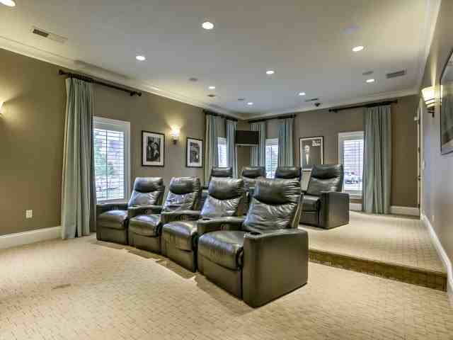 Kelly Park Apartments - Photo 6 of 23