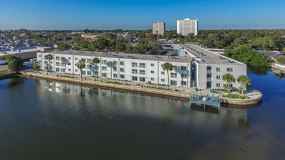 Sailpointe Apartments - Photo 1 of 1