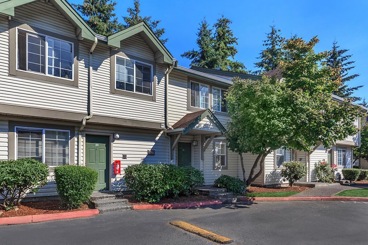 Meridian Green Townhomes Apartments 11305 Se Kent Kangley Rd, Kent