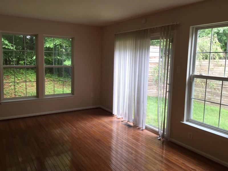 8701 Rochelle Dr - Photo 4 of 35