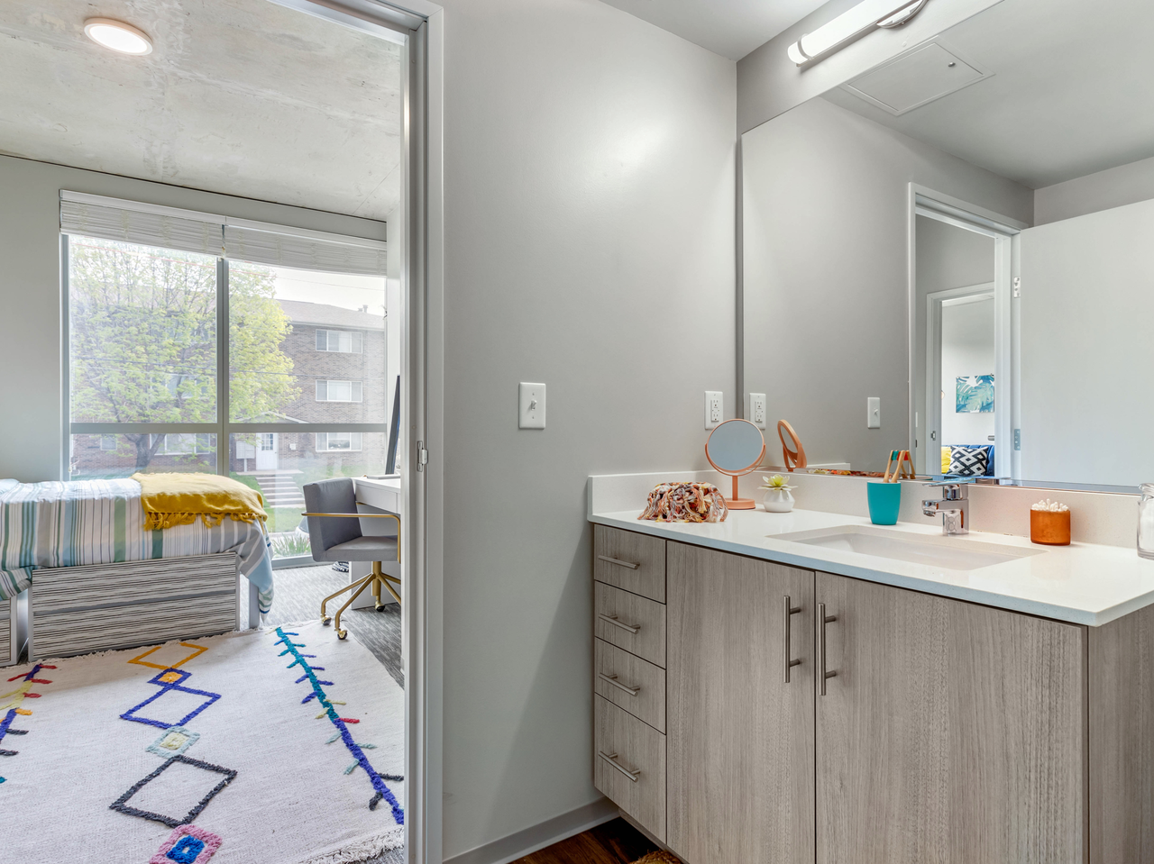 Student | Rise at Riverfront Crossings - Photo 5 of 67