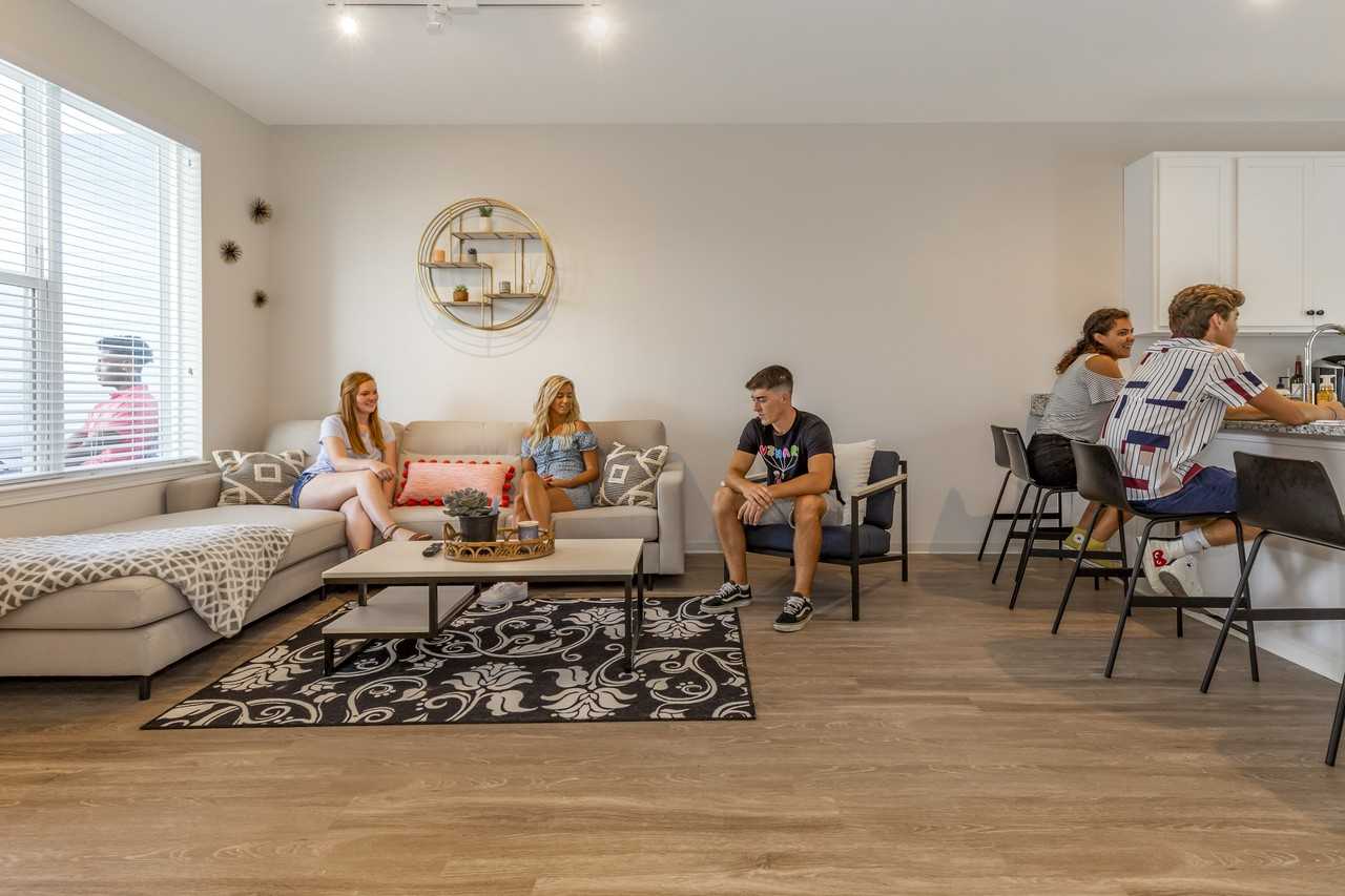 Student | Uncommon Wilmington - Photo 2 of 50