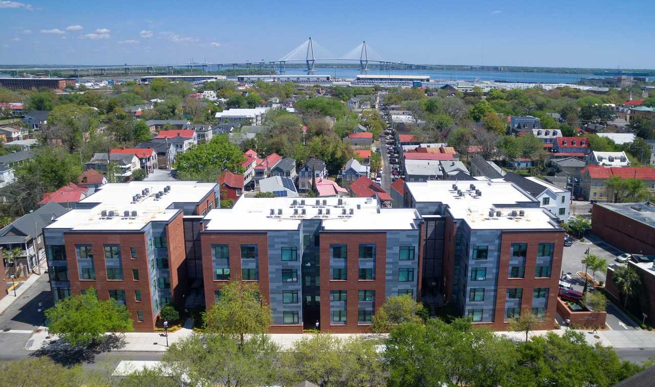 400 Meeting - Photo 2 of 50