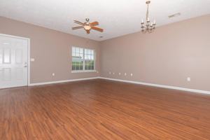 featured image of 1062 E 21st St