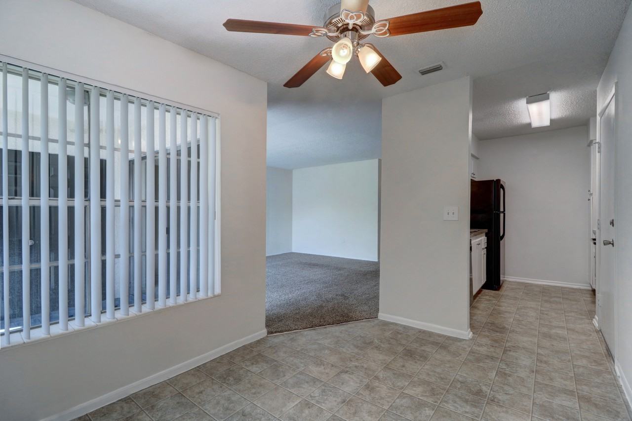 Royal Breeze Apartments - Photo 6 of 54