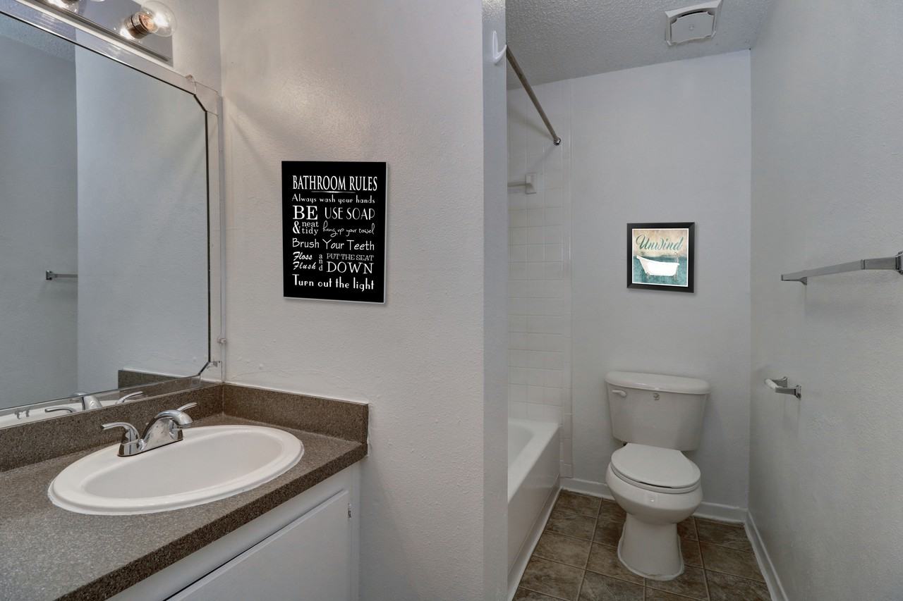 Royal Breeze Apartments - Photo 7 of 56